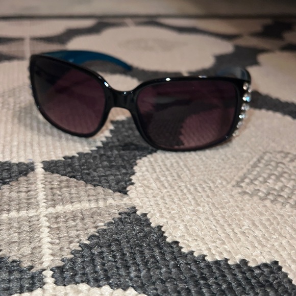Accessories - blue zebra bling sunglasses